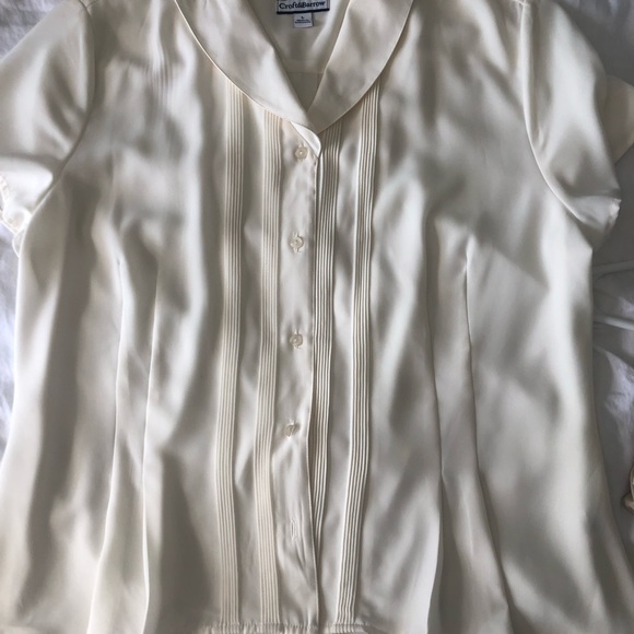 Classic ivory blouse - Picture 3 of 3